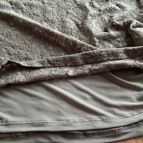 Motto Floral Lace Top Green Sheer Lined Three Quarter Sleeves Size XL - Picture 14 of 14